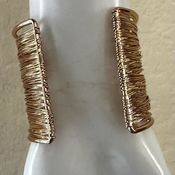 Wide Gold tone Wire  wide Wrap Cuff Bracelet - Picture 4 of 8